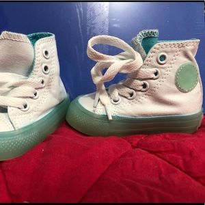 Infant new converse, chuck taylors